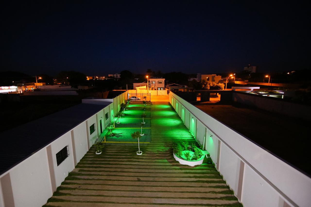 O Neves Hotel Guanambi Luaran gambar